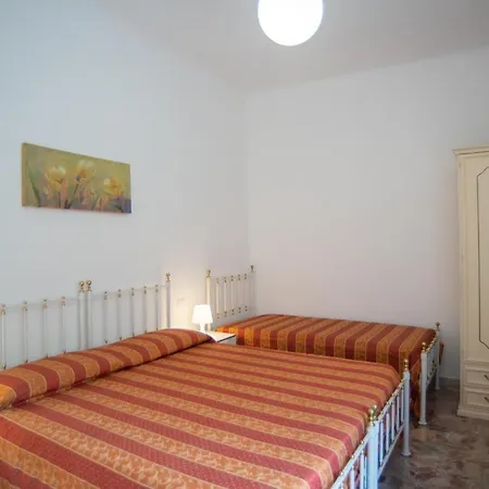 Arcobaleno Apartment *